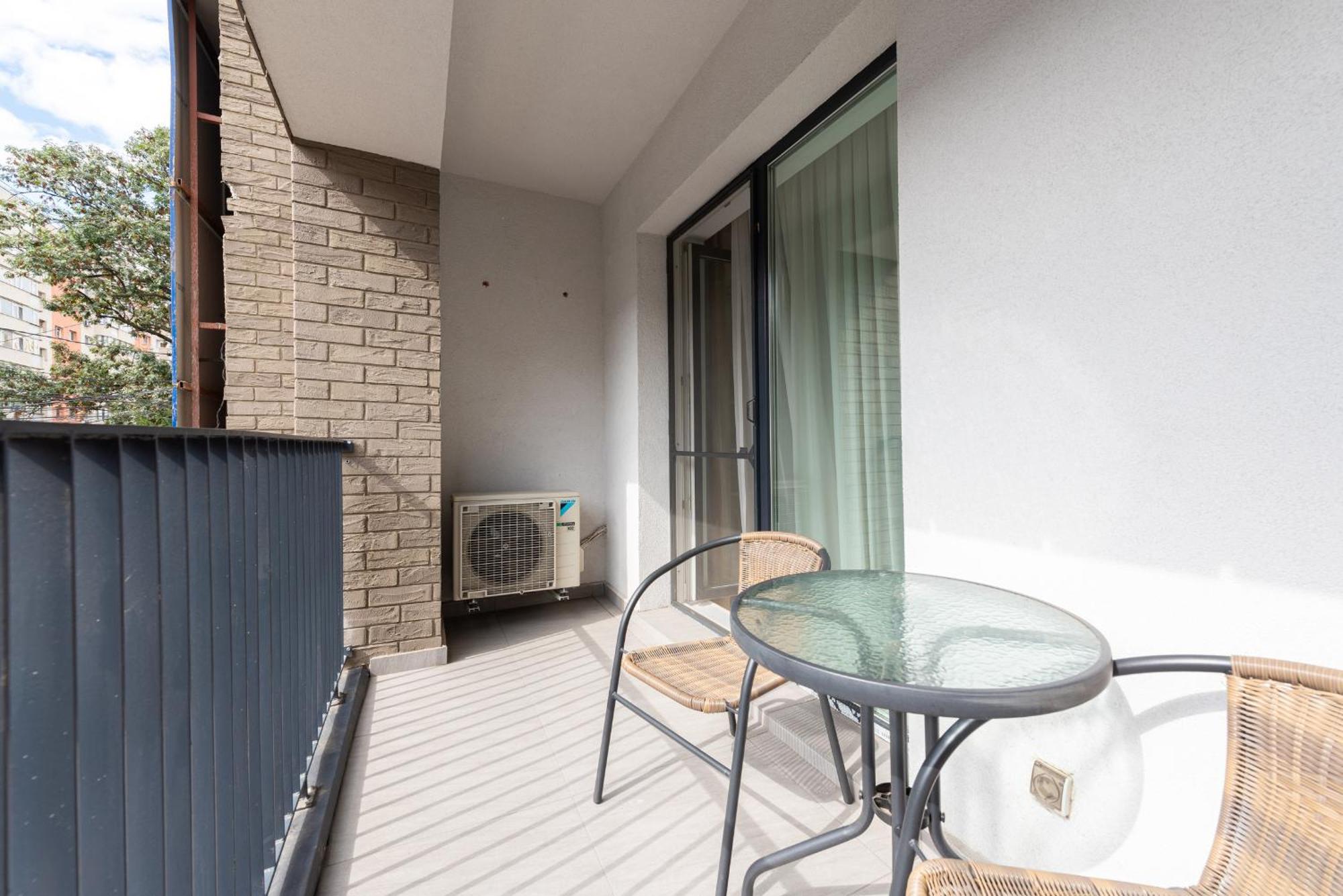 Ines - Modern 2Br Apartment With Garden Views Bucharest Exterior photo