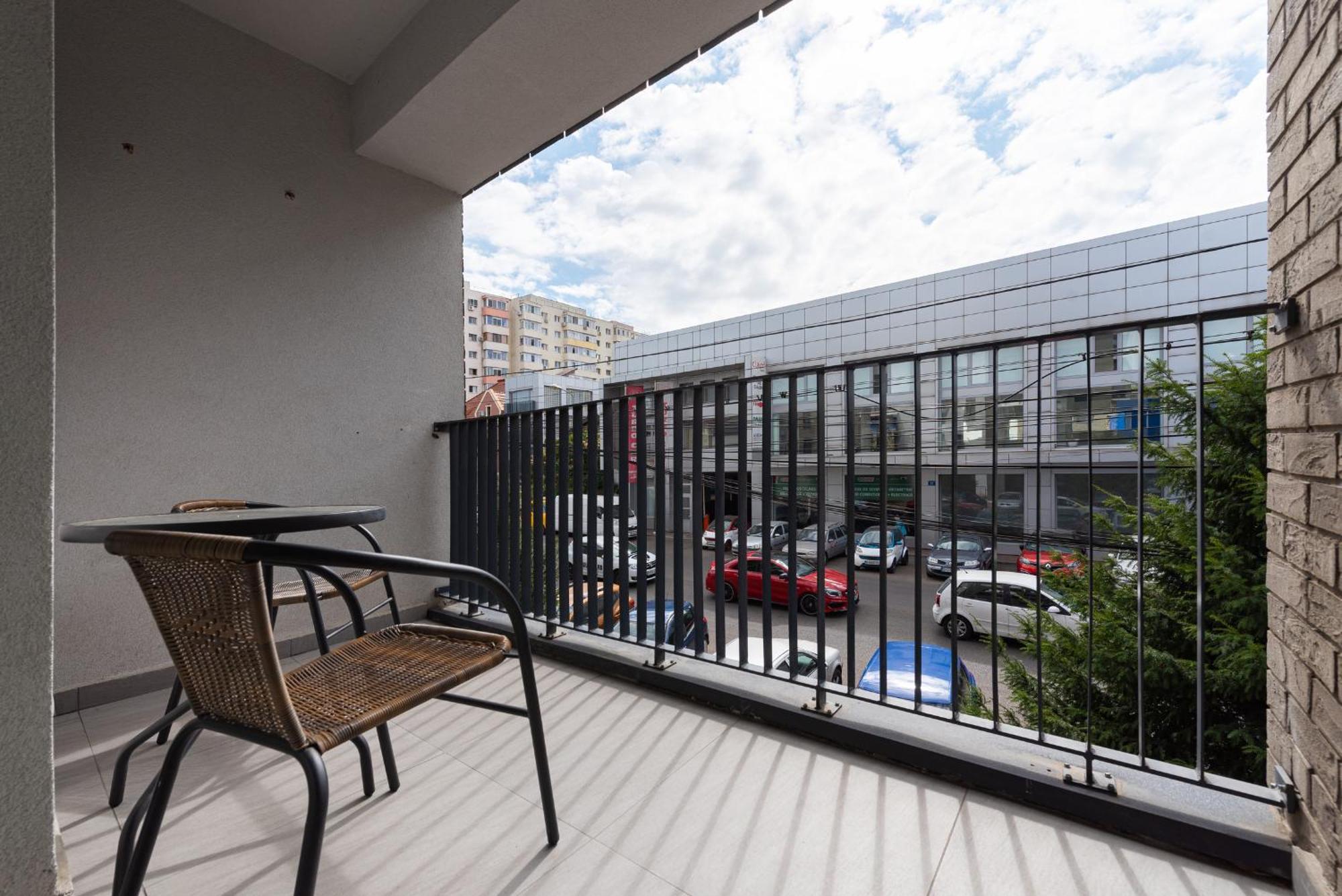 Ines - Modern 2Br Apartment With Garden Views Bucharest Exterior photo